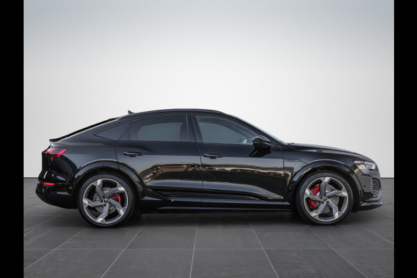 Audi SQ8 e-tron Sportback 504pk Quattro Pano S-stoelen HuD B&O 22'' ACC