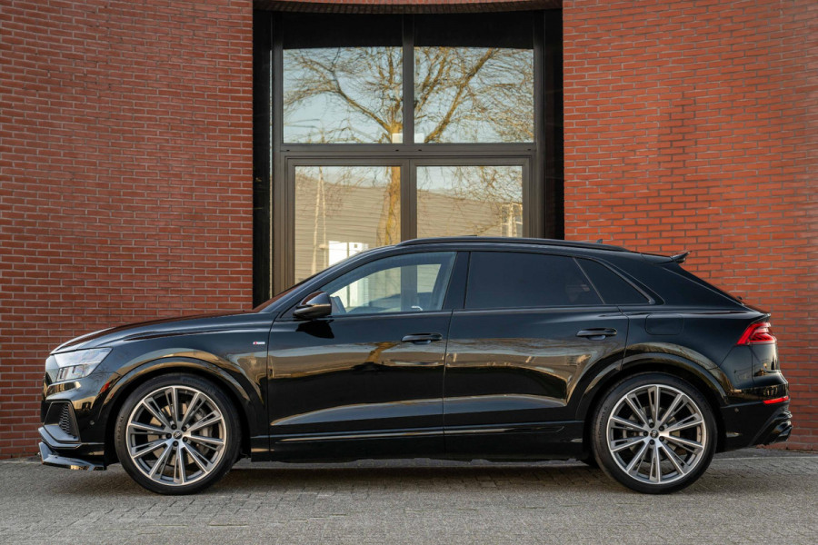 Audi Q8 55 TFSI e quattro S-Line Nightvision Softclose SQ8