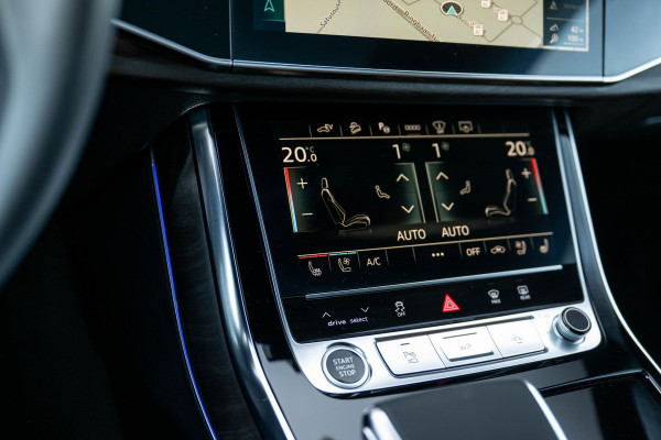 Audi Q8 55 TFSI e quattro S-Line Nightvision Softclose SQ8