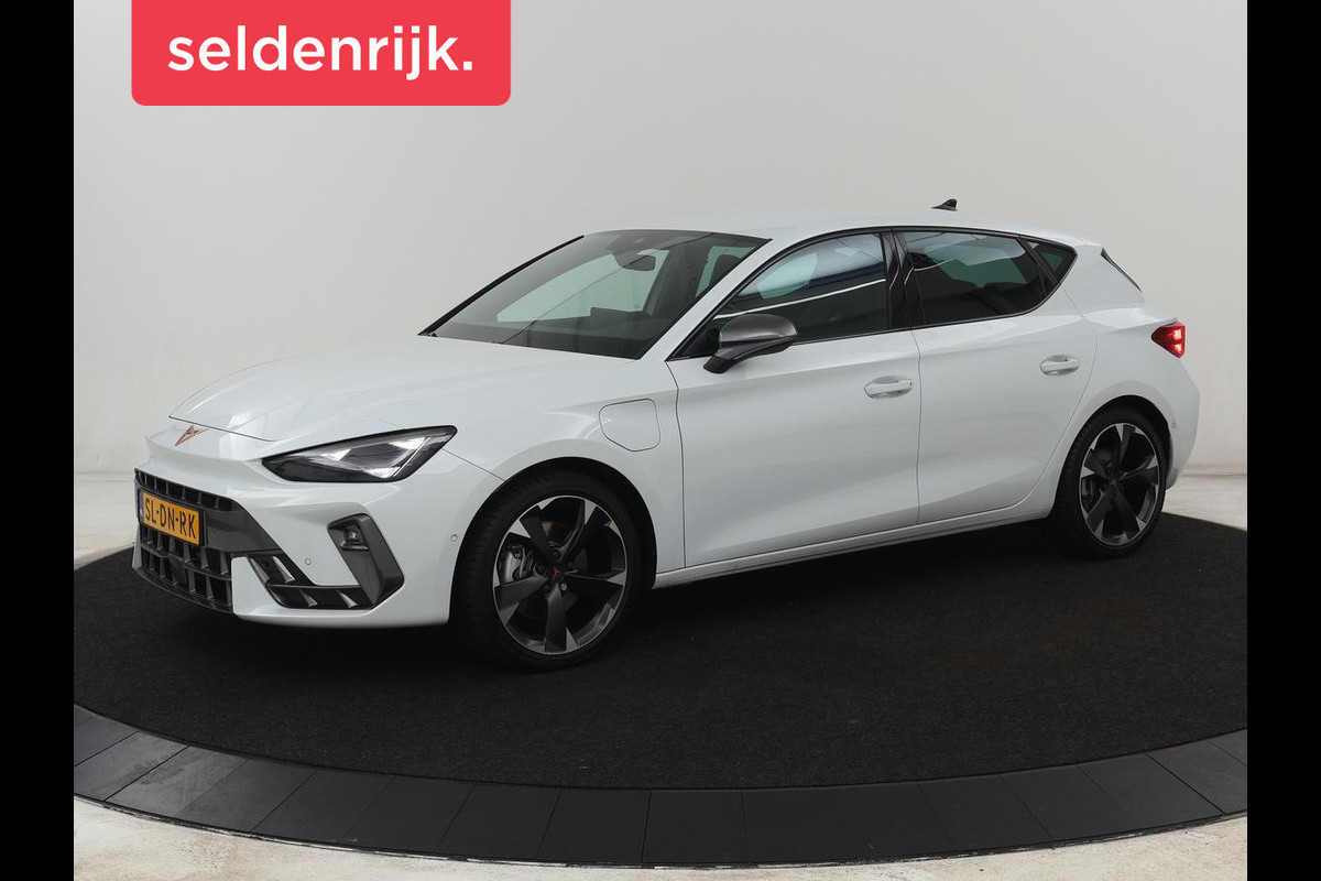 CUPRA Leon 1.5 e-Hybrid Business | Stoelverwarming | Adaptive cruise | Camera | Carplay | Memory | Half leder | Navigatie | Keyless | Sportstoelen | Full LED | Sfeerverlichting | PHEV | Plug In