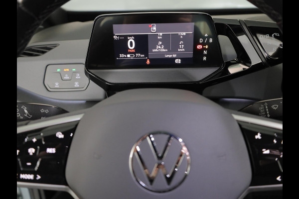 Volkswagen ID.3 Pure 45 kWh 150pk| SoH 94% | trekhaak afn.kogel| Navi| stuur en voorstoelen verwarmd| Interieur voorverwarming|