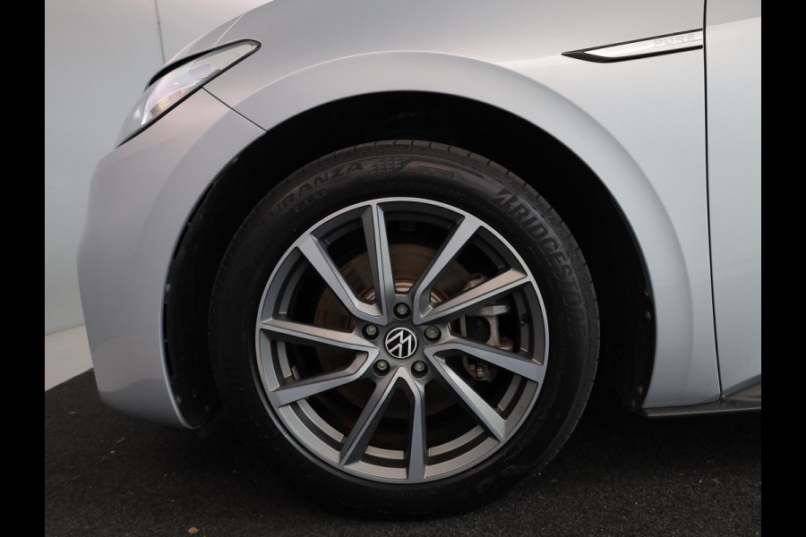 Volkswagen ID.3 Pure 45 kWh 150pk| SoH 94% | trekhaak afn.kogel| Navi| stuur en voorstoelen verwarmd| Interieur voorverwarming|