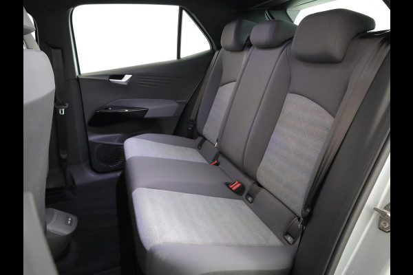 Volkswagen ID.3 Pure 45 kWh 150pk| SoH 94% | trekhaak afn.kogel| Navi| stuur en voorstoelen verwarmd| Interieur voorverwarming|