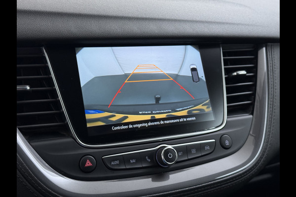 Opel Grandland X T 131PK AUT-8 Trekhaak Navi Camera Ecc Apple Carplay Android Auto Pdc Business Executive Elek.Achterklep Bi-Coulour AGR-Comfort Stoel Lane Assist Isofix Lmv Zwart Dak Keyless Origineel Nederlandse Auto