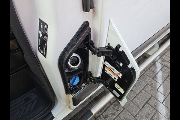 Ford Transit Custom 300 2.0 TDCI L2H1 Trend airco, cruise, LED, side bars, stoelverw., 71 dkm.