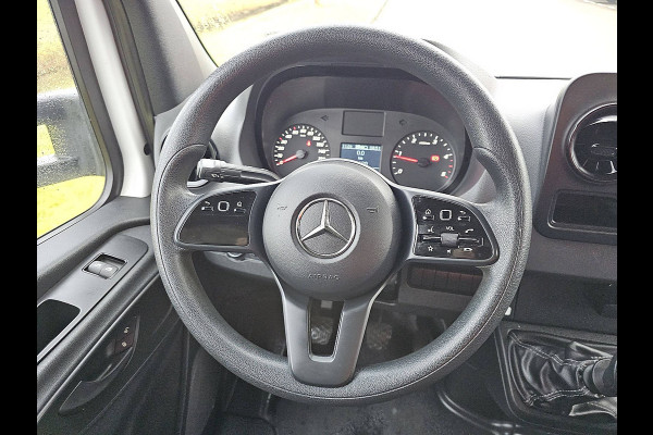 Mercedes-Benz Sprinter 315 1.9 CDI L2H2 Bakwagen Laadklep Zijdeur Spoiler Euro6 150pk Mbux + Carplay!