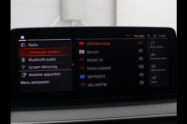 BMW 5 Serie 520i Business Edition Plus | Nappaleder | Stoelverwarming | Carplay | Laserlicht | Navigatie | Live Cockpit | Parkeerhulp | Climate control | Comfortstoelen | Cruise control | Bluetooth