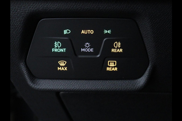 CUPRA Leon 1.4 eHybrid | Stoelverwarming | Adaptive cruise | Navigatie | Carplay | Sportstoelen | Stuurverwarming | Parkeerhulp | Full LED | Keyless | Half leder | PHEV | Plug In