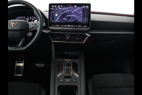 CUPRA Leon 1.5 eHybrid Business | Stoelverwarming | Adaptive cruise | Camera | Carplay | Sportstoelen | Matrix LED | Keyless | PHEV | Plug In