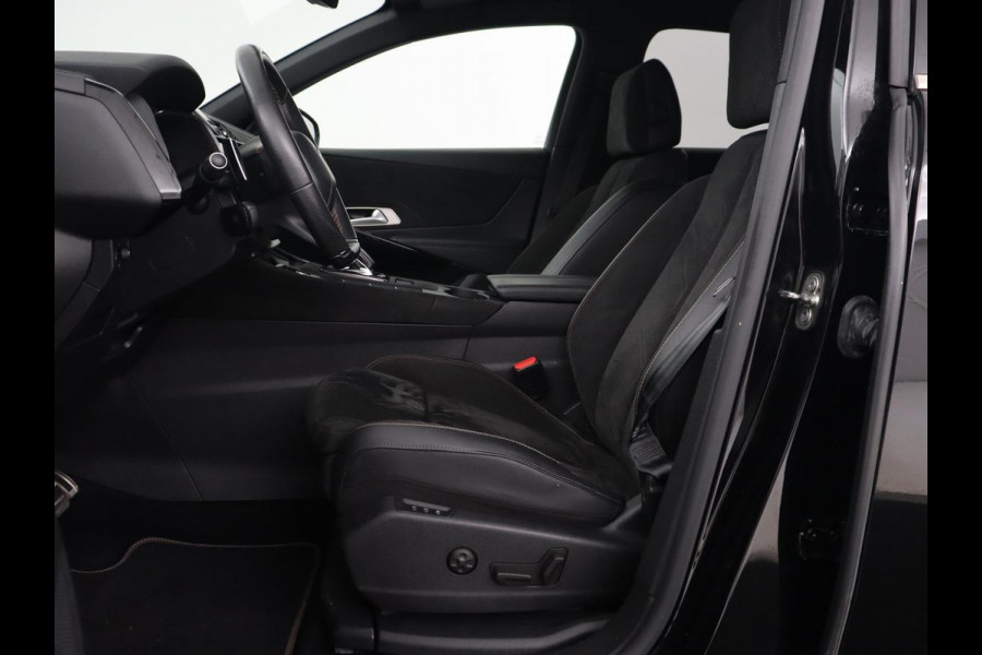 DS 7 Crossback E-Tense Performance Line 225 | SOH 90% | Stoelverwarming | Adaptive cruise | Alcantara | Keyless | Full LED | Carplay | Navigatie | Memory | Digital Cockpit | Dodehoek detectie | DAB | Getint glas | PHEV | Plug In