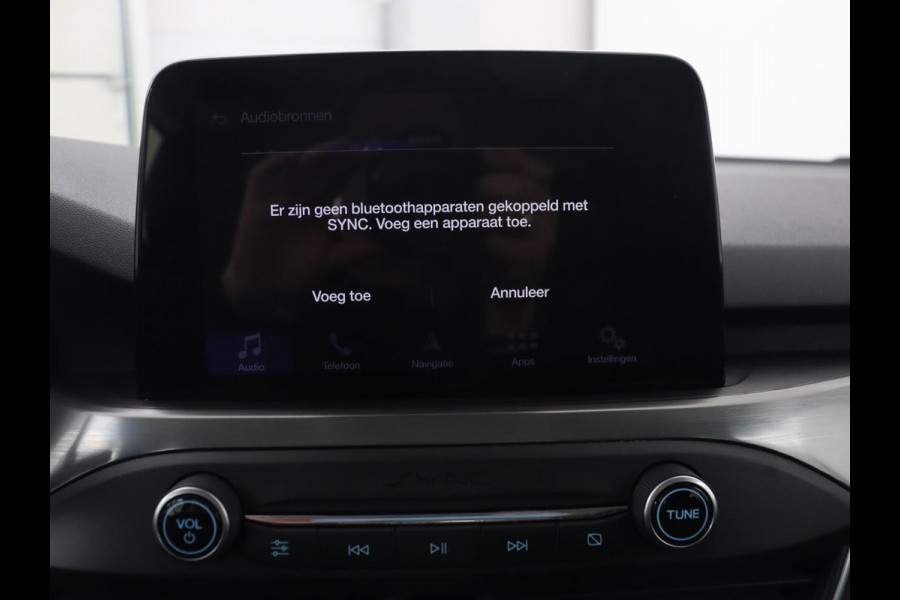 Ford Focus 1.0 EcoBoost Titanium | Automaat | Carplay | Navigatie | Keyless | Climate control | Parkeerhulp | Cruise control | Bluetooth