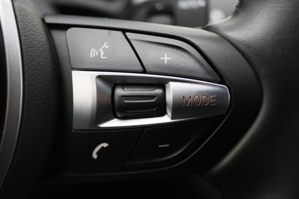 BMW X1 sDrive18i High Executive M Sport Leer, ACC, Camera, Trekhaak, Navigatie, PDC, 18"