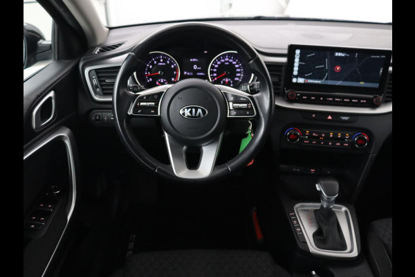 Kia Ceed 1.4 T-GDi DynamicLine | Automaat | Camera | Trekhaak | Carplay | Navigatie | Climate control | DAB | Cruise control | Parkeerhulp