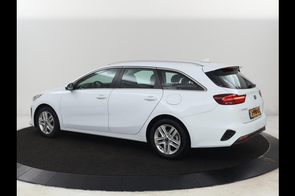 Kia Ceed 1.4 T-GDi DynamicLine | Automaat | Carplay | Camera | Navigatie | Parkeerhulp | Climate control | Bluetooth | Cruise control