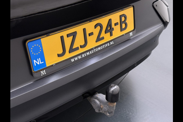 Volkswagen ID.4 GTX 4Motion 77 kWh VAN €34.900,- NU VOOR SLECHTS €30.877,- Uw LENTEVOORDEEL €4.023,-!300PK | SOH 89% | WARMTEPOMP | HEADUP DISPLAY | ACC CRUISE CONTROLE |  ELECTRISCHE TREKHAAK | MATRIX-LED-KOPLAMP (IQ.LIGHT) | STOEL + STUURWIELVERWARMING | RIJKLAAR GELEVERD MET 12 MND BOVAG GARANTIE