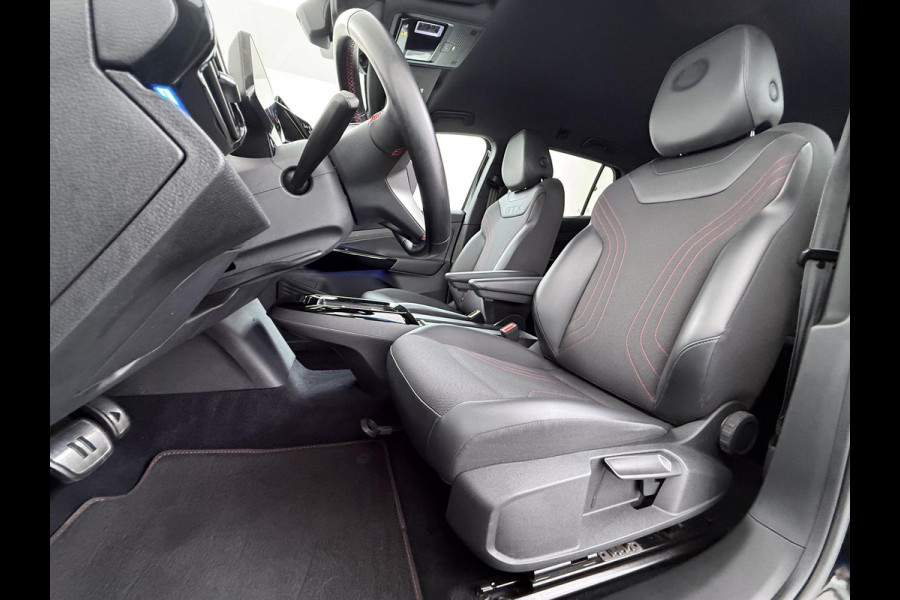 Volkswagen ID.4 GTX 4Motion 77 kWh VAN €34.900,- NU VOOR SLECHTS €30.877,- Uw LENTEVOORDEEL €4.023,-!300PK | SOH 89% | WARMTEPOMP | HEADUP DISPLAY | ACC CRUISE CONTROLE |  ELECTRISCHE TREKHAAK | MATRIX-LED-KOPLAMP (IQ.LIGHT) | STOEL + STUURWIELVERWARMING | RIJKLAAR GELEVERD MET 12 MND BOVAG GARANTIE