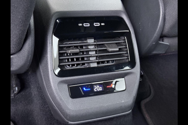 Volkswagen ID.4 GTX 4Motion 77 kWh VAN €34.900,- NU VOOR SLECHTS €30.877,- Uw LENTEVOORDEEL €4.023,-!300PK | SOH 89% | WARMTEPOMP | HEADUP DISPLAY | ACC CRUISE CONTROLE |  ELECTRISCHE TREKHAAK | MATRIX-LED-KOPLAMP (IQ.LIGHT) | STOEL + STUURWIELVERWARMING | RIJKLAAR GELEVERD MET 12 MND BOVAG GARANTIE