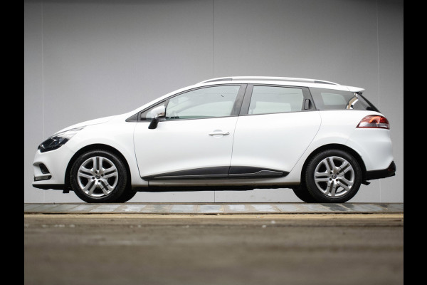 Renault Clio Estate 0.9 TCe Limited Sport (NAVI,CRUISE,BLUETOOTH,LED,ELEKTRISCH PAKKET,KEYLESS,SPORTSTOELEN,NETTE STAAT)