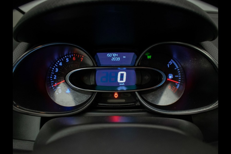 Renault Clio Estate 0.9 TCe Limited Sport (NAVI,CRUISE,BLUETOOTH,LED,ELEKTRISCH PAKKET,KEYLESS,SPORTSTOELEN,NETTE STAAT)