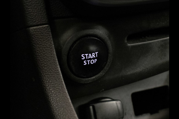 Renault Clio Estate 0.9 TCe Limited Sport (NAVI,CRUISE,BLUETOOTH,LED,ELEKTRISCH PAKKET,KEYLESS,SPORTSTOELEN,NETTE STAAT)