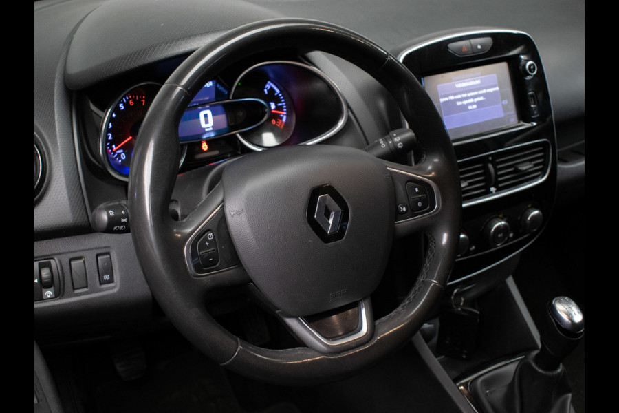 Renault Clio Estate 0.9 TCe Limited Sport (NAVI,CRUISE,BLUETOOTH,LED,ELEKTRISCH PAKKET,KEYLESS,SPORTSTOELEN,NETTE STAAT)
