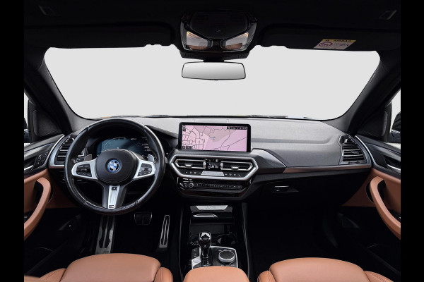 BMW X3 XDrive30e M-Sport | Pano | Elektrische stoelen | Trekhaak | Sfeerverlichting | Keyless | Carplay | Dealer onderhouden