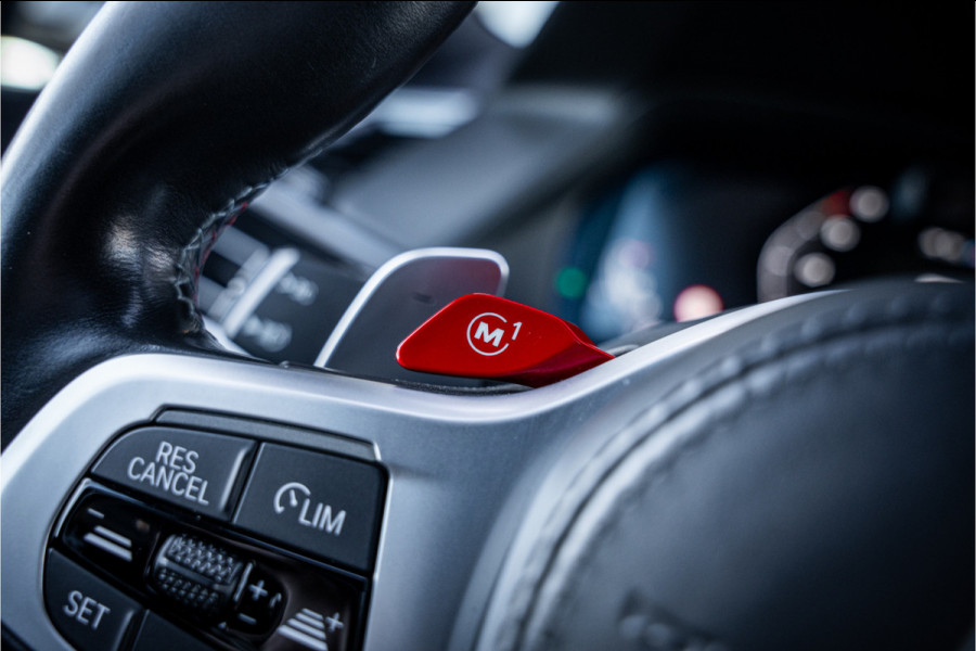 BMW X5 M Competition ** Sky Lounge ** Massage ** Trekhaak ** Laser ** Ventilatie ** 22 inch