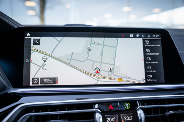 BMW X5 M Competition ** Sky Lounge ** Massage ** Trekhaak ** Laser ** Ventilatie ** 22 inch