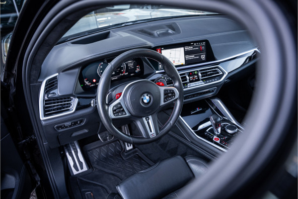 BMW X5 M Competition ** Sky Lounge ** Massage ** Trekhaak ** Laser ** Ventilatie ** 22 inch