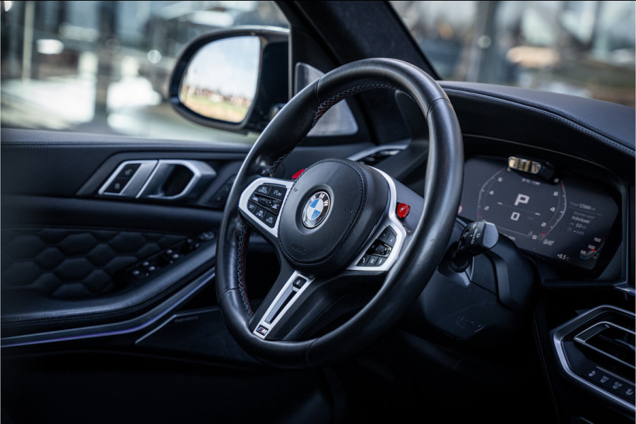 BMW X5 M Competition ** Sky Lounge ** Massage ** Trekhaak ** Laser ** Ventilatie ** 22 inch
