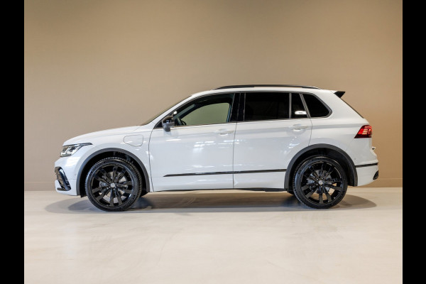 Volkswagen Tiguan 1.4 TSI eHybrid R-Line Business+ / 245pk / Trekhaak / Panorama dak / Leder /