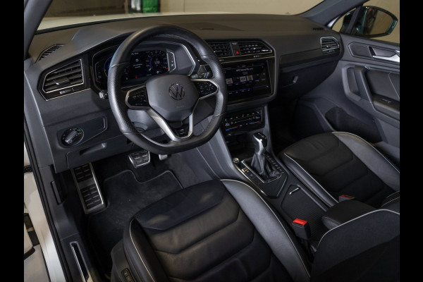 Volkswagen Tiguan 1.4 TSI eHybrid R-Line Business+ / 245pk / Trekhaak / Panorama dak / Leder /