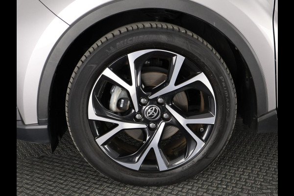 Toyota C-HR 1.8 HYBRIDE STYLE LUXERY NAVI LEDER GARANTIE 2032 PDC V+A. BLIND SPOT MONITOR. STOELVERWARMING