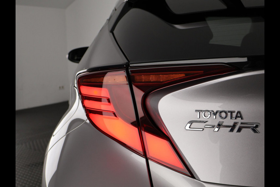 Toyota C-HR 1.8 HYBRIDE STYLE LUXERY NAVI LEDER GARANTIE 2032 PDC V+A. BLIND SPOT MONITOR. STOELVERWARMING