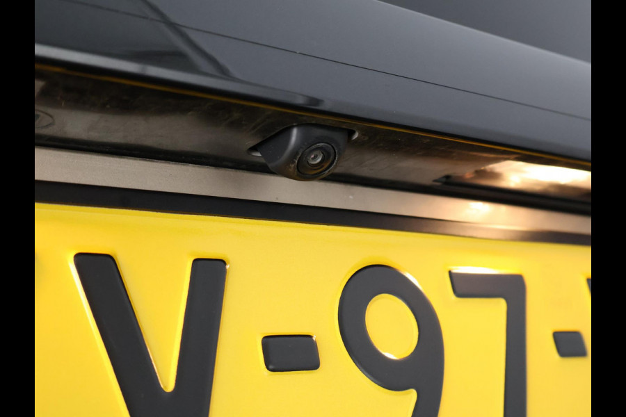 Toyota Aygo X 1.0 VVT-i MT Pulse GARANTIE TOT 03-2035! . STOELVERWARMING . APPLECARPLAY & ANDRIOD AUTO . ACHTERUITRIJ CAMERA .