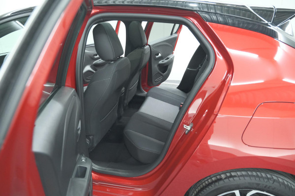 Opel Corsa 1.2 Turbo 100 Ultimate | Panoramadak | Camera | Dodehoekdetectie | Apple Carplay