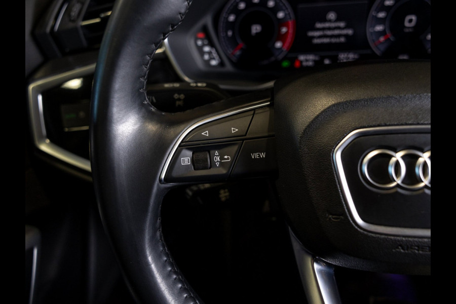 Audi Q3 35 TFSI 2x S-Line / 150pk / Achteruitrij camera / Stoelverwarming / Dodehoek assistent /