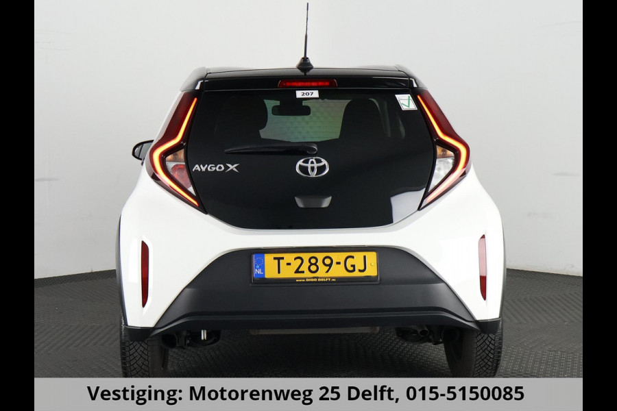 Toyota Aygo X 1.0 BLACK & WHITE SPECIAL EDITION GARANTIE 6-2033 CARPLAY NAVIGATIE.ADAPTIEVE CRUISE. SPECIAL EDITION PACK
