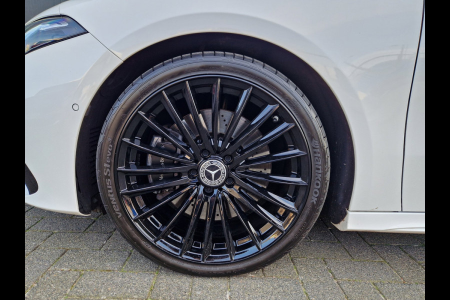 Mercedes-Benz A-Klasse 250 4MATIC AMG Facelift /Led /Pano /Deald ond.