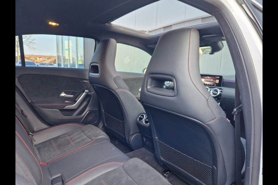 Mercedes-Benz A-Klasse 250 4MATIC AMG Facelift /Led /Pano /Deald ond.