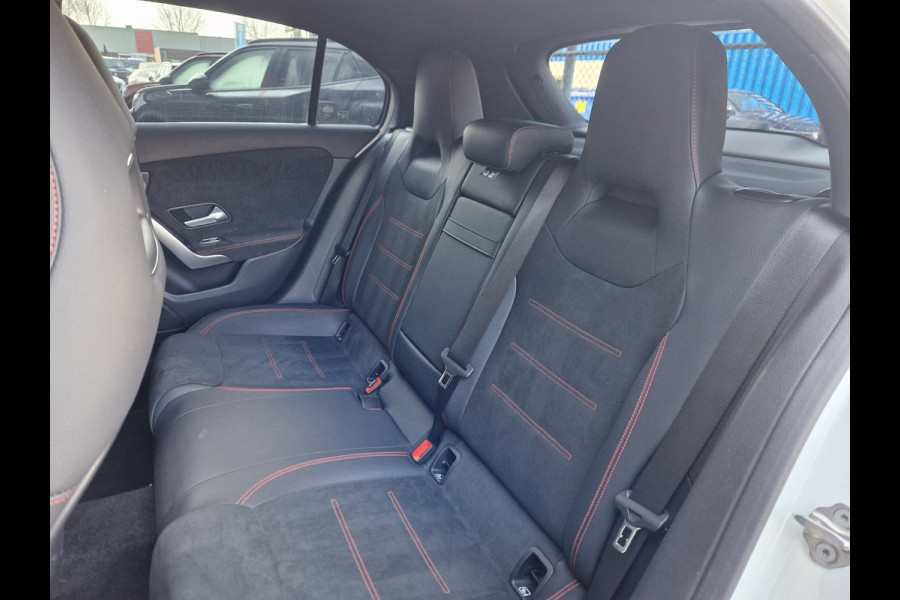 Mercedes-Benz A-Klasse 250 4MATIC AMG Facelift /Led /Pano /Deald ond.