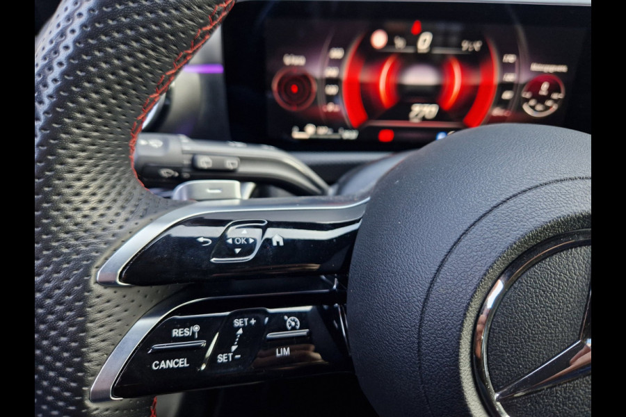 Mercedes-Benz A-Klasse 250 4MATIC AMG Facelift /Led /Pano /Deald ond.