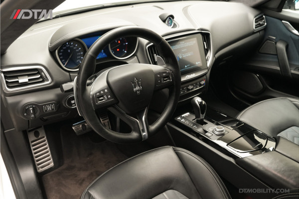 Maserati Ghibli 3.0 V6 D GranLusso | Zegna interieur | Bowers & Wilkens