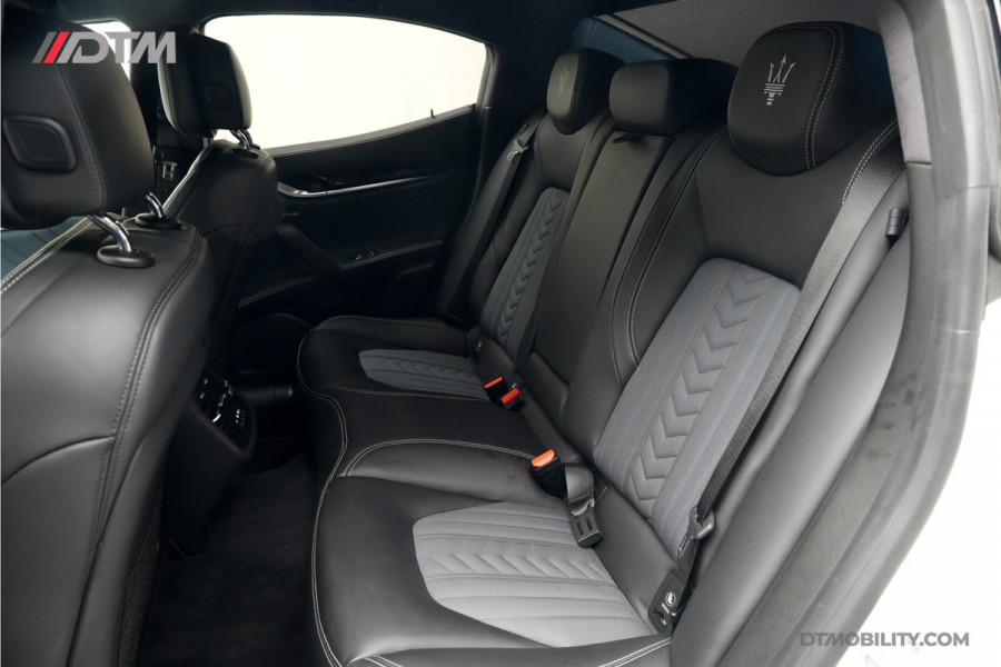 Maserati Ghibli 3.0 V6 D GranLusso | Zegna interieur | Bowers & Wilkens