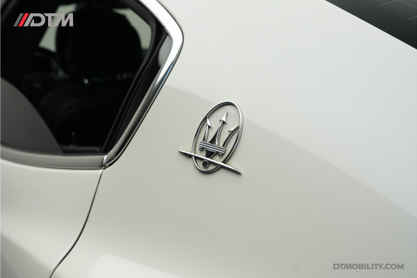 Maserati Ghibli 3.0 V6 D GranLusso | Zegna interieur | Bowers & Wilkens