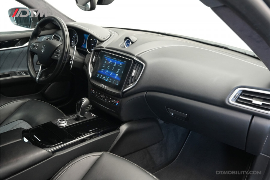 Maserati Ghibli 3.0 V6 D GranLusso | Zegna interieur | Bowers & Wilkens