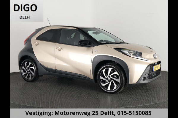 Toyota Aygo X 1.0 VVT-i MT Pulse GARANTIE TOT 03-2035! . STOELVERWARMING . APPLECARPLAY & ANDRIOD AUTO . ACHTERUITRIJ CAMERA .