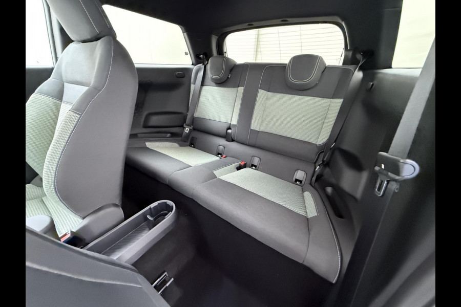 MINI Cooper E Essential XS 40.7 kWh NIEUWE AUTO | HEAD-UP DISPLAY | CAMERA | STOELVERWARMING  | ORIGINEEL NL AUTO | FABRIEKSGARANTIE TM 2029 |