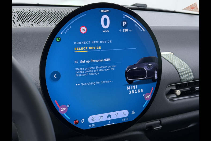 MINI Cooper E Essential XS 40.7 kWh NIEUWE AUTO | HEAD-UP DISPLAY | CAMERA | STOELVERWARMING  | ORIGINEEL NL AUTO | FABRIEKSGARANTIE TM 2029 |