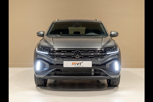 Volkswagen T-Roc 1.5 TSI R-Line Edition / 150pk / Stoel en stuur verwarming / Achteruitrij camera / Keyless /